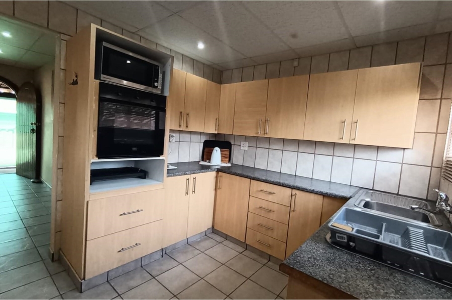 3 Bedroom Property for Sale in Deneysville Free State
